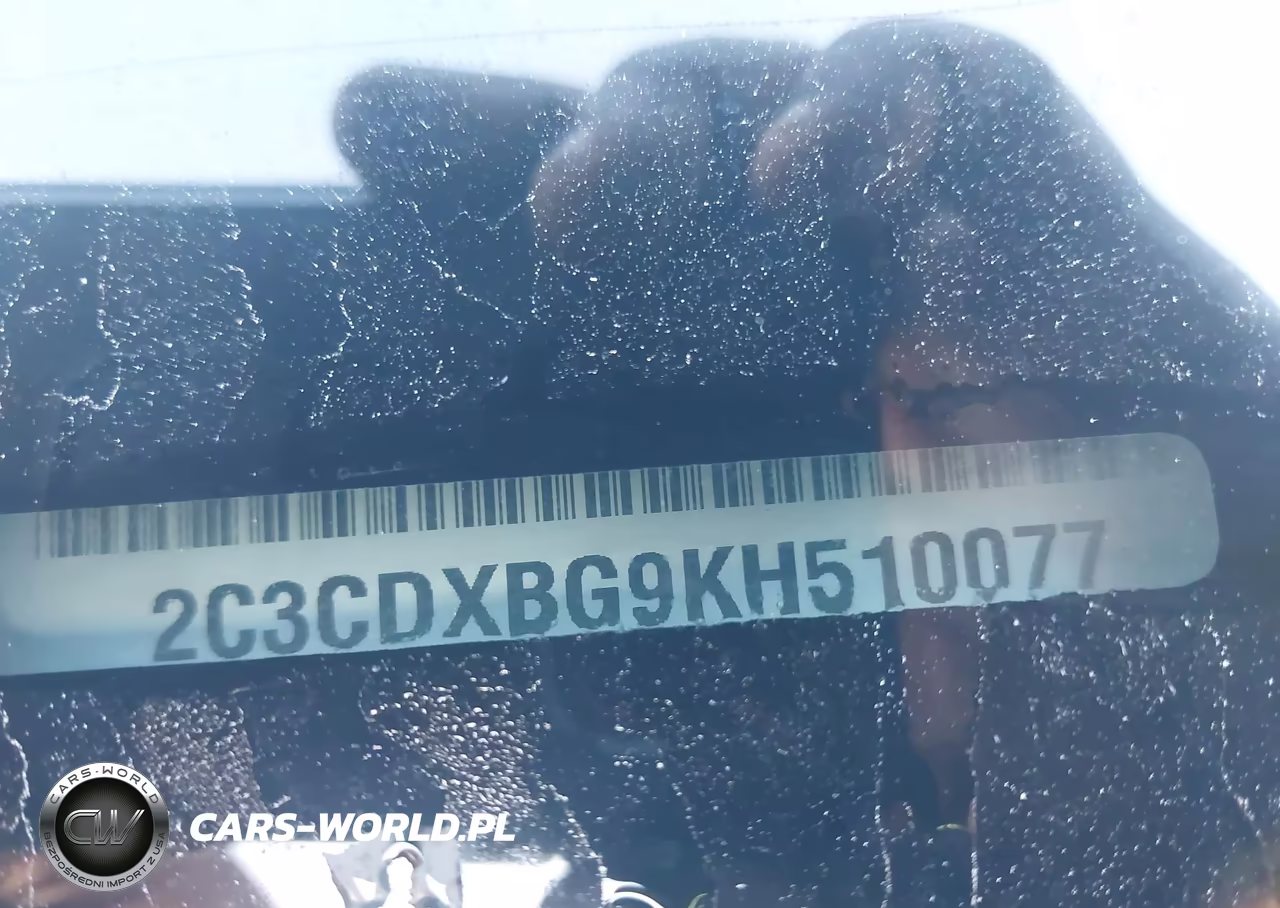2019 Dodge Charger Sxt VIN:2C3CDXBG9KH510077 - 9