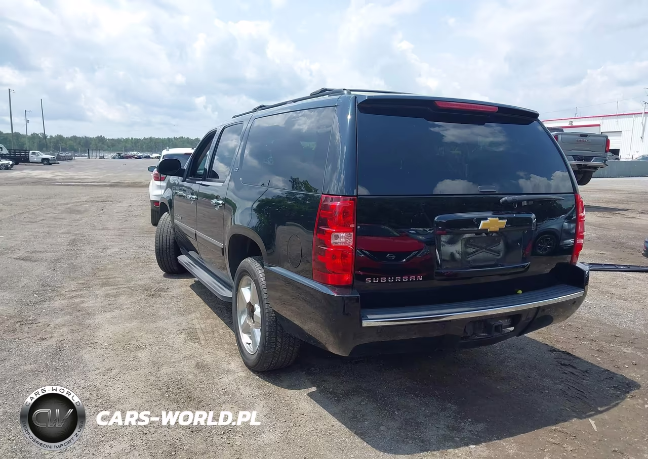 2014 Chevrolet Suburban Ltz VIN:1GNSKKE72ER166101 - 3
