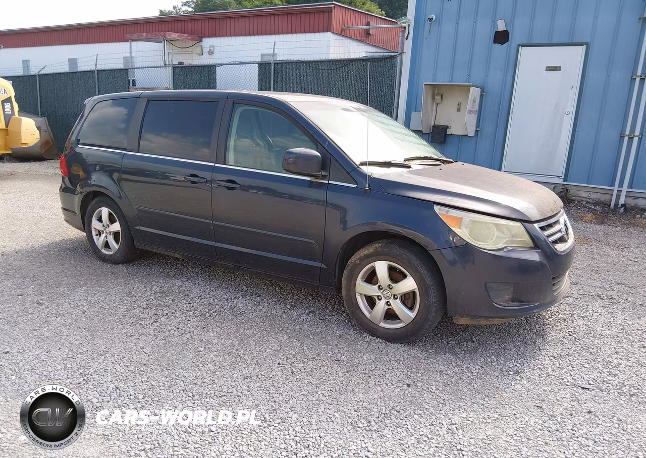 2009 Volkswagen Routan Se
