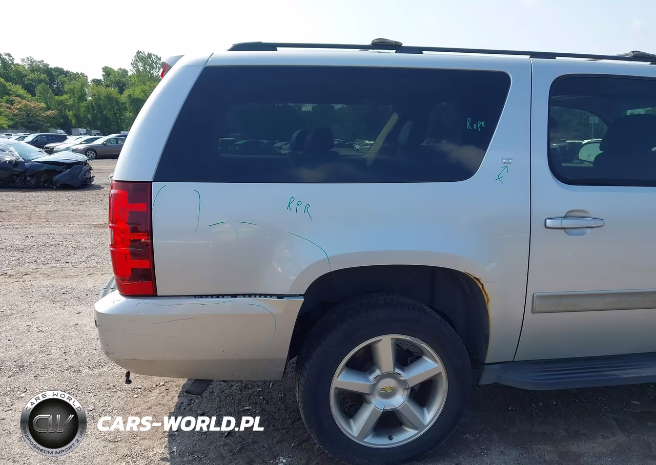 2011 Chevrolet Suburban Lt VIN:1GNSKJE34BR350863 - 6