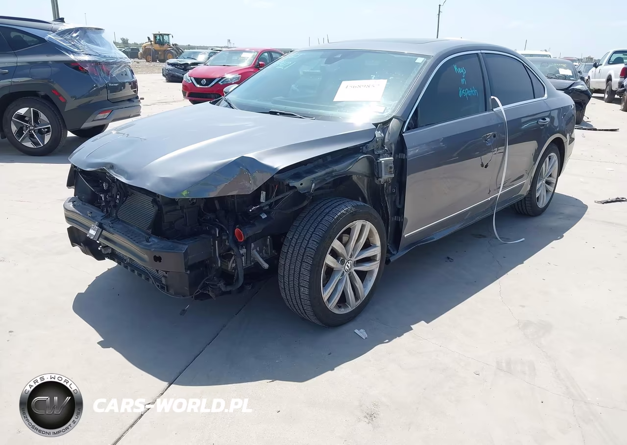 2018 Volkswagen Passat 2.0T Sel Premium VIN:1VWCA7A33JC041960 - 2