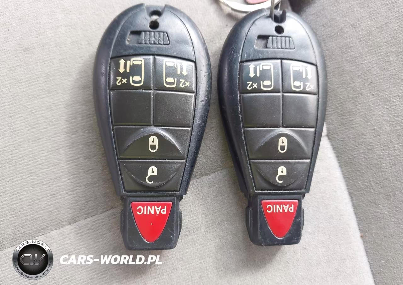 2012 Dodge Grand Caravan Crew VIN:2C4RDGDG0CR215187 - 11