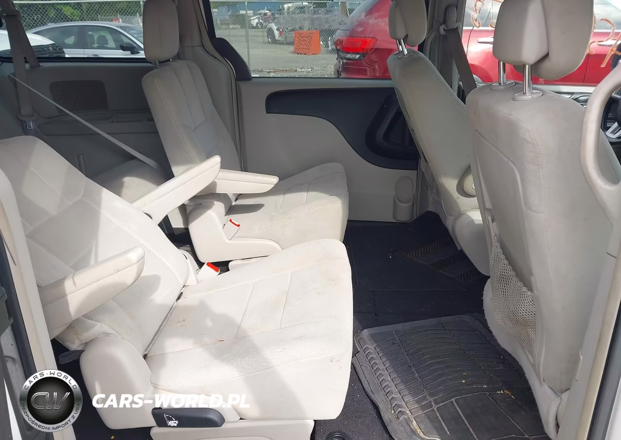 2012 Dodge Grand Caravan Crew VIN:2C4RDGDG0CR215187 - 8