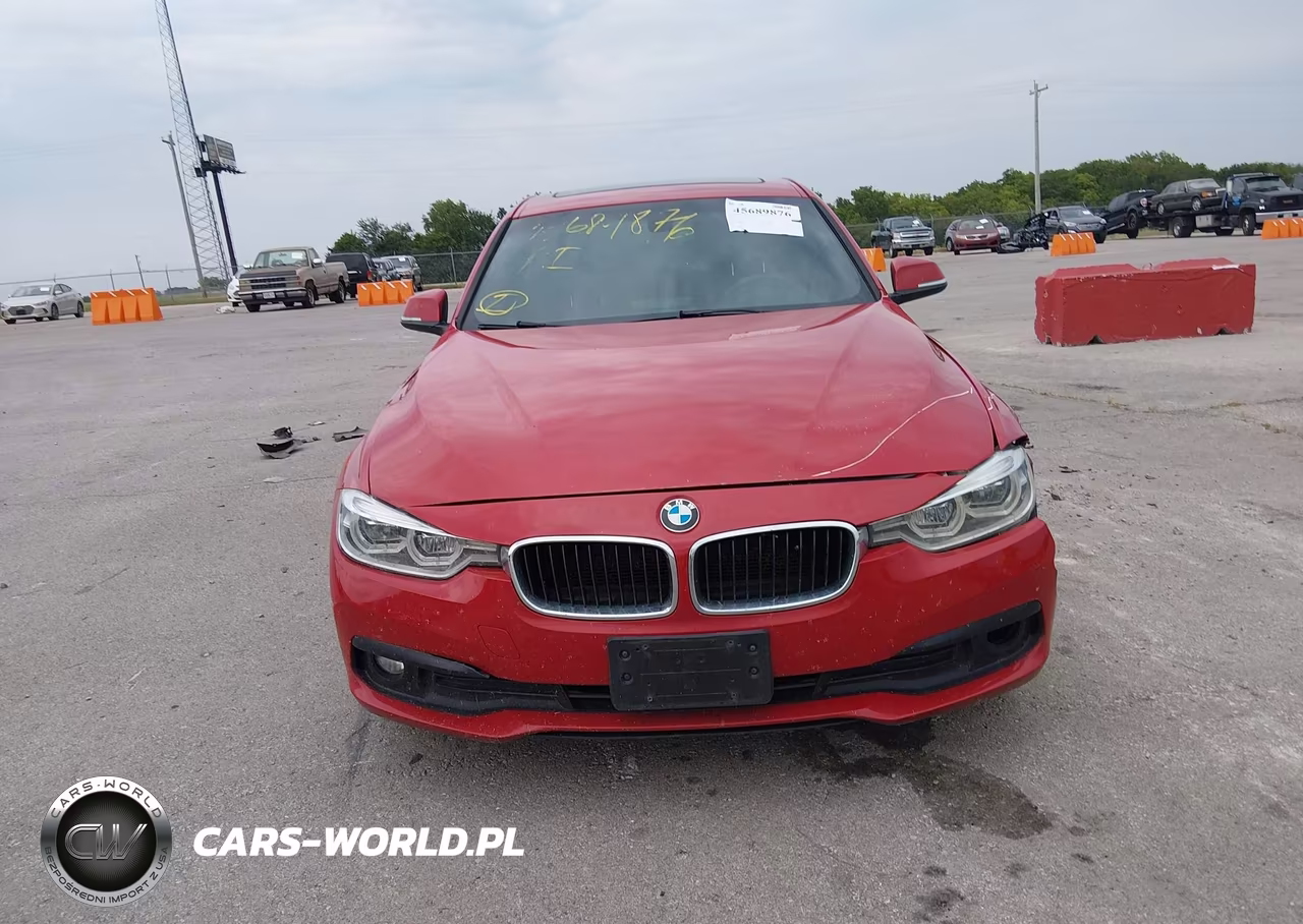 2018 BMW 320I xDrive VIN:WBA8E5G53JNV01971 - 13
