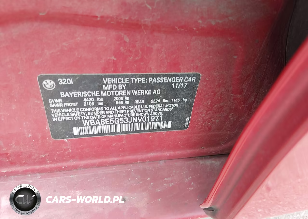 2018 BMW 320I xDrive VIN:WBA8E5G53JNV01971 - 9
