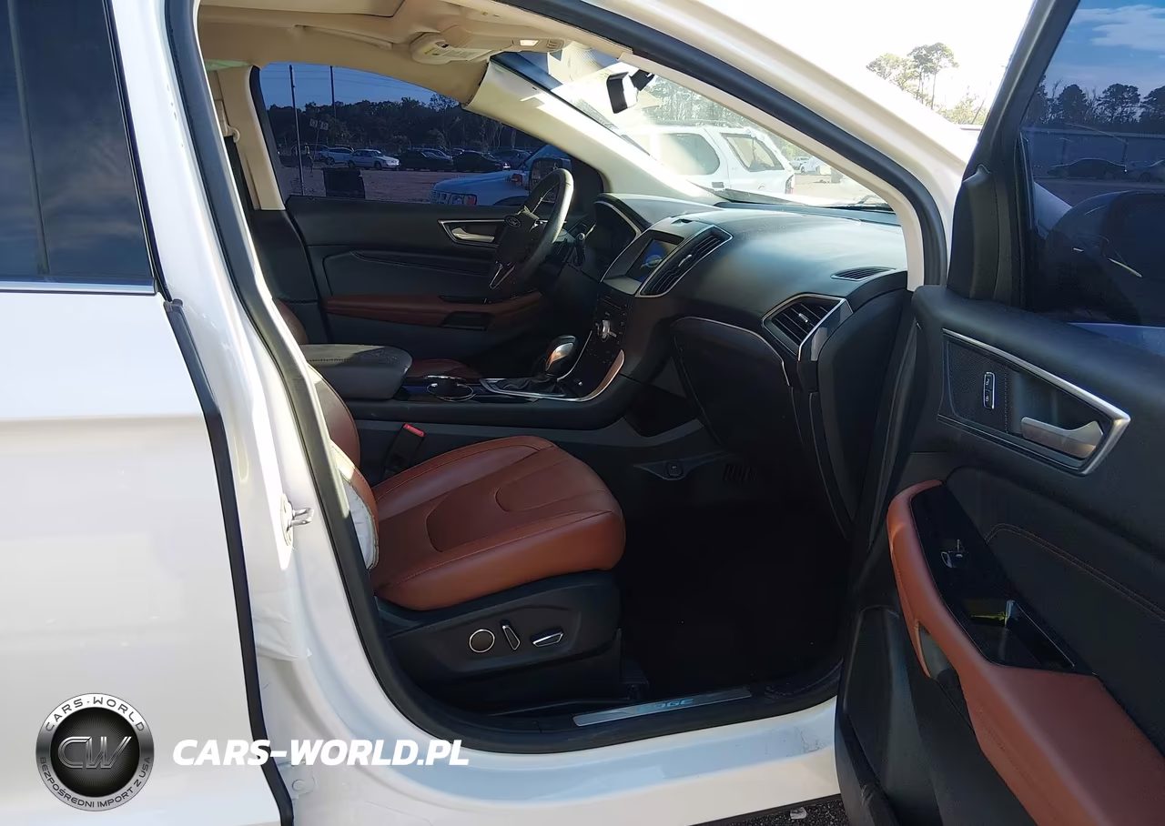 2018 Ford Edge Titanium VIN:2FMPK3K90JBC30459 - 5