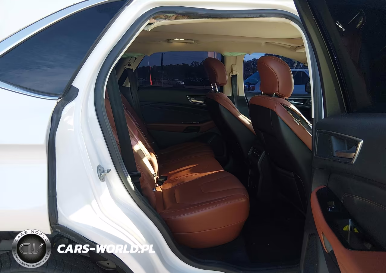 2018 Ford Edge Titanium VIN:2FMPK3K90JBC30459 - 8