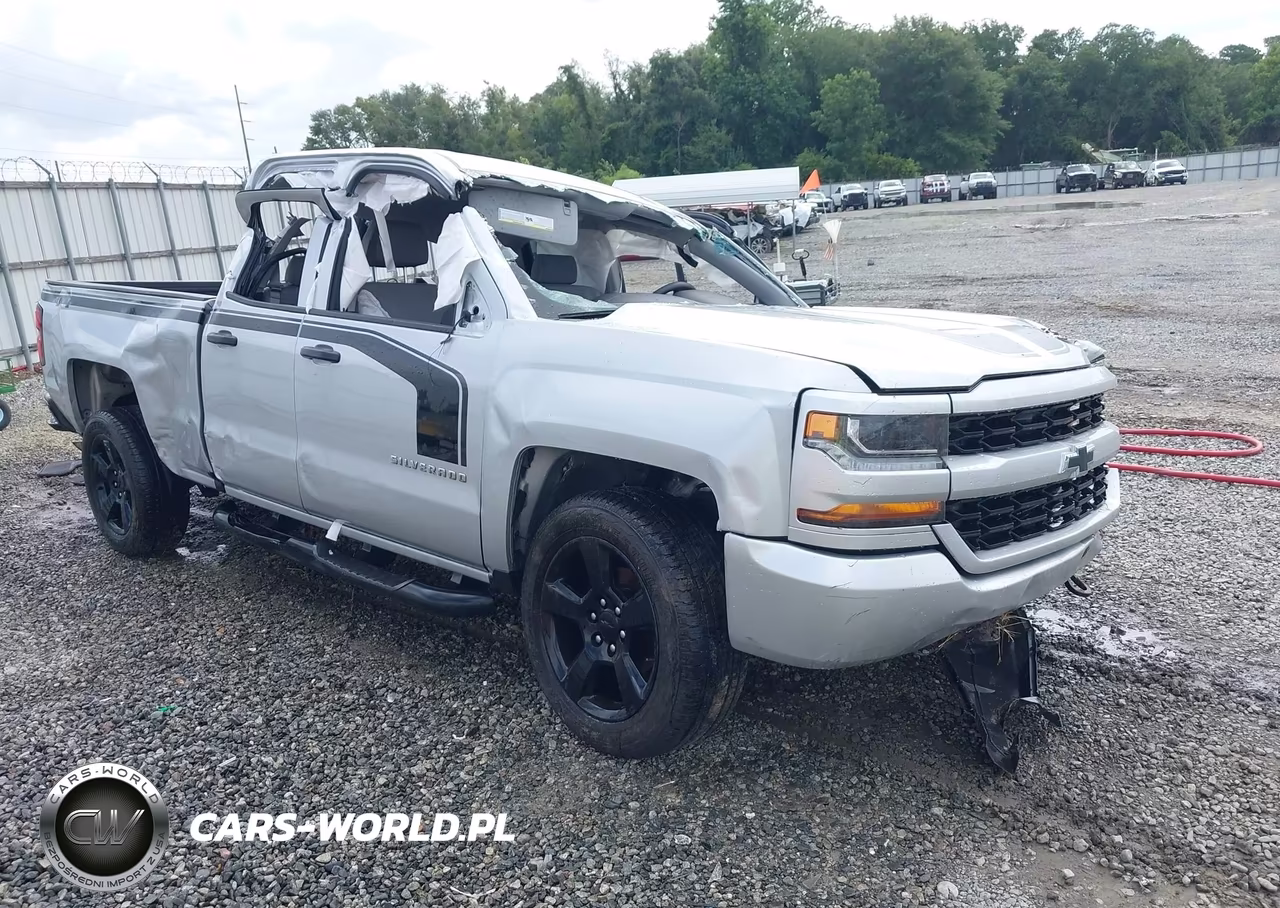 2016 Chevrolet Silverado 1500 Custom – zdjęcie 1 z 17
