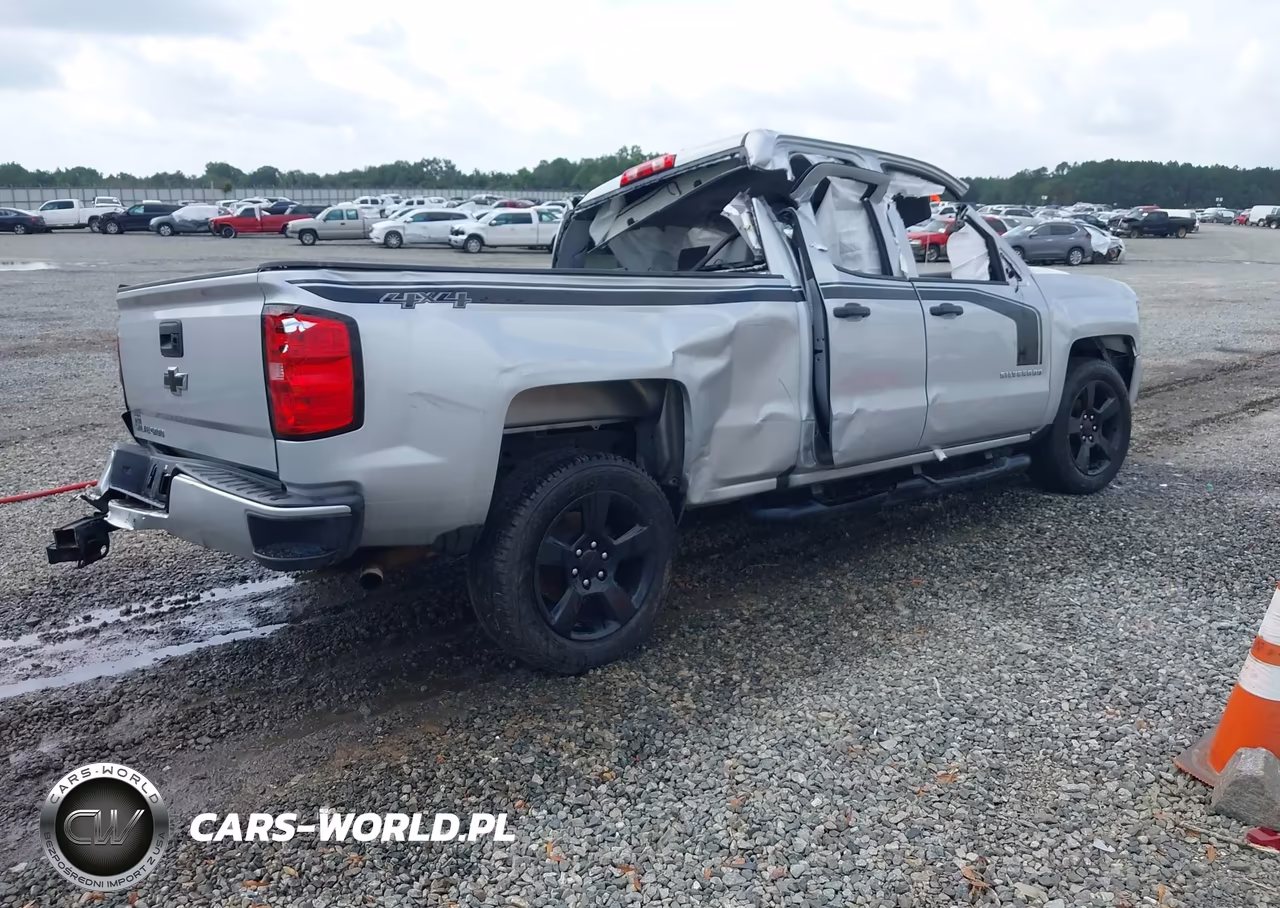 2016 Chevrolet Silverado 1500 Custom VIN:1GCVKPEC7GZ336293 - 4