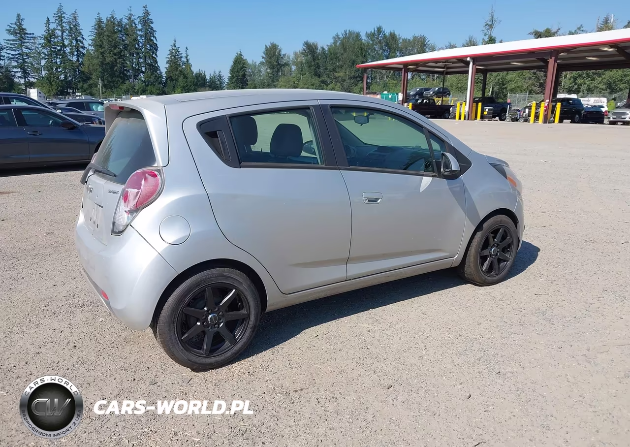 2015 Chevrolet Spark 1Lt Cvt VIN:KL8CD6S99FC723538 - 4