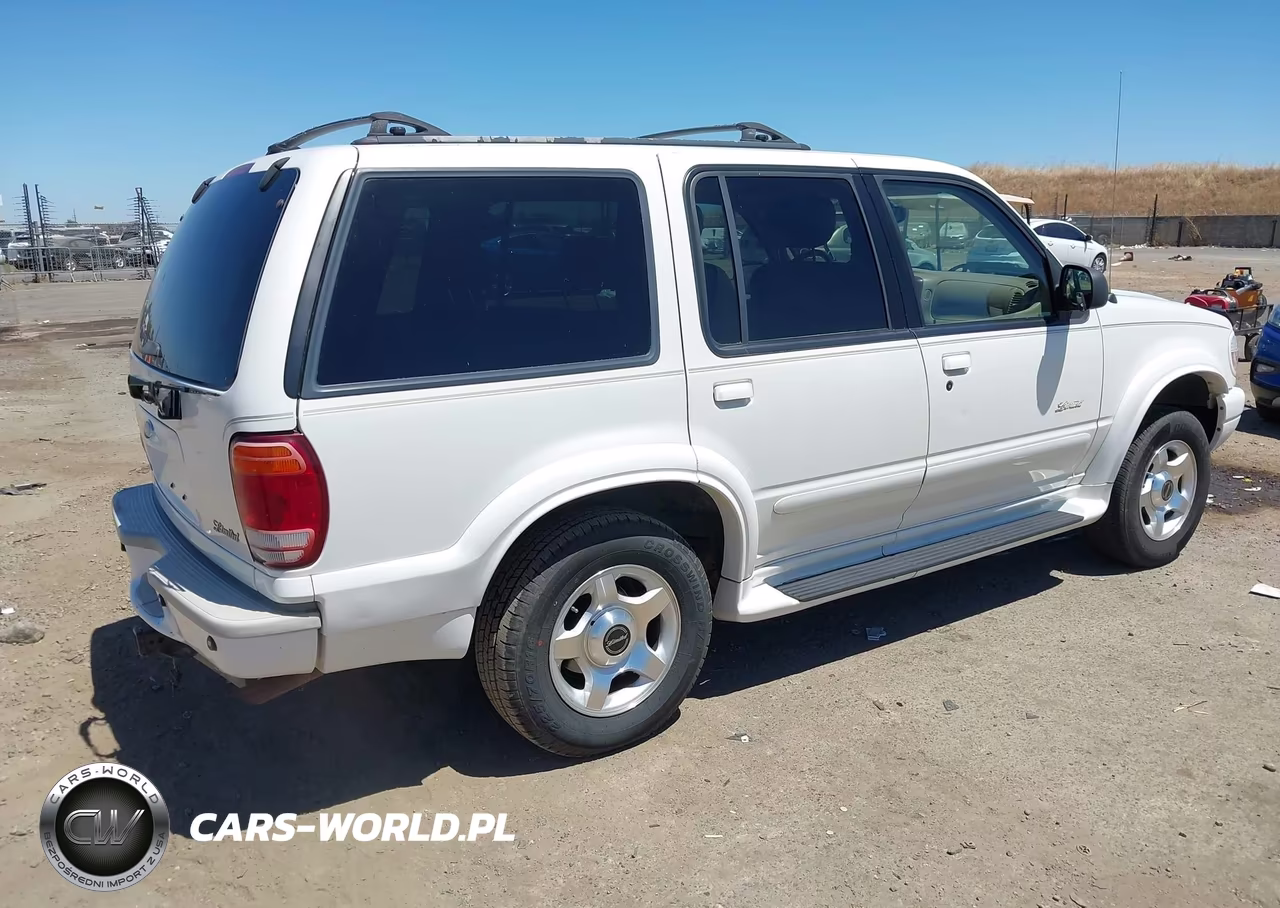 2000 Ford Explorer Limited VIN:1FMDU75E4YZB18140 - 4