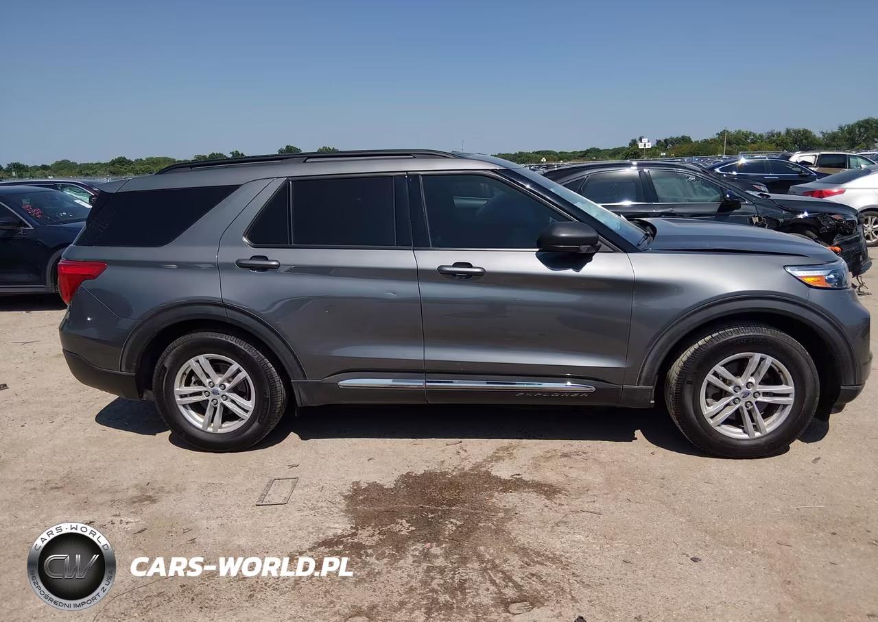 2023 Ford Explorer Xlt VIN:1FMSK7DH3PGC16496 - 13
