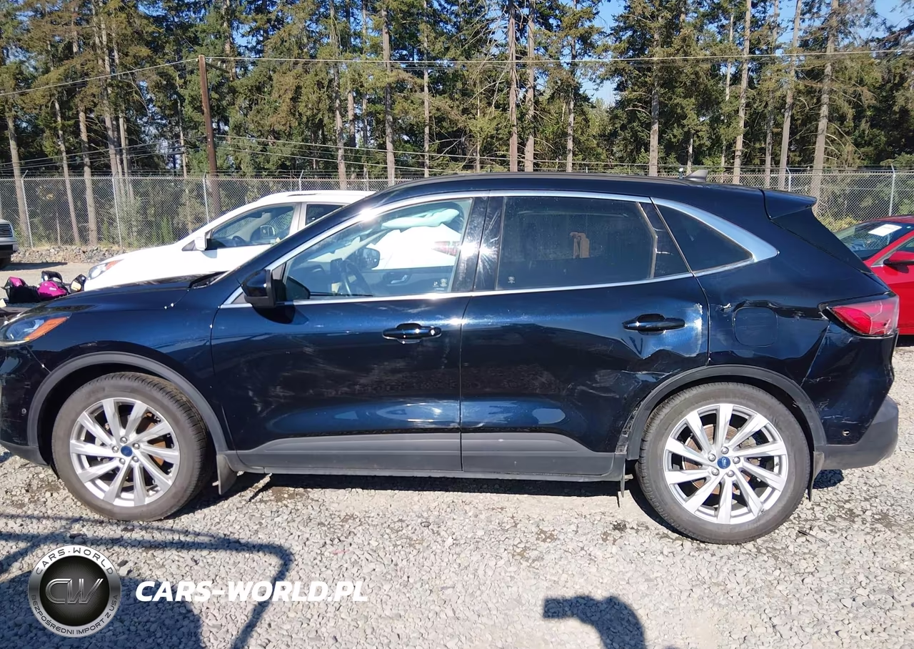 2021 Ford Escape Titanium Hybrid VIN:1FMCU9DZ3MUA18940 - 14