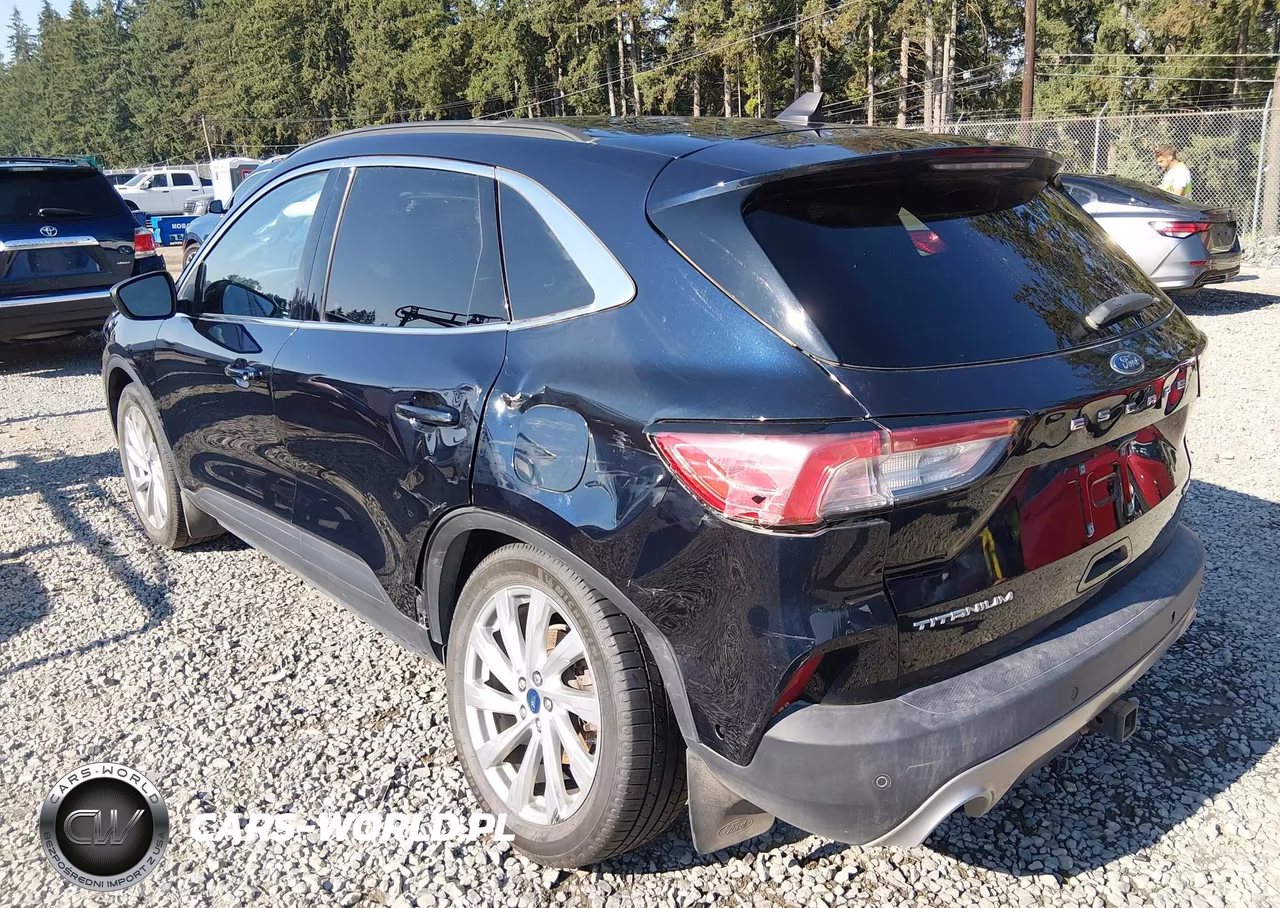 2021 Ford Escape Titanium Hybrid VIN:1FMCU9DZ3MUA18940 - 3