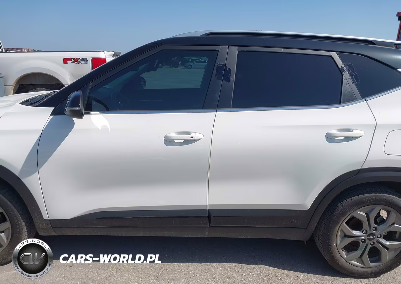 2024 Kia Seltos S VIN:KNDEU2AA9R7552761 - 15
