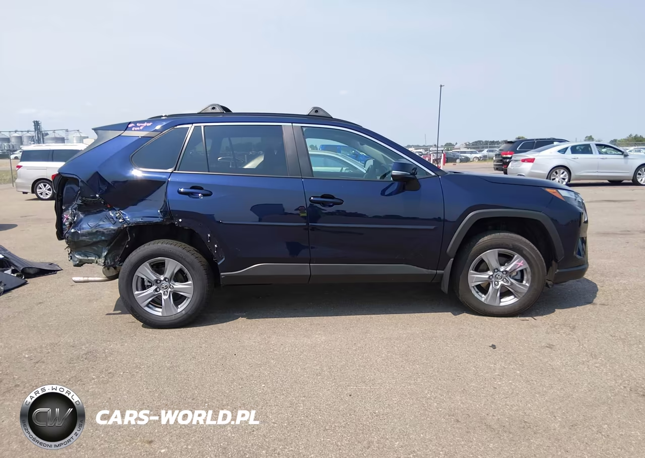 2024 Toyota Rav4 Xle VIN:2T3P1RFVXRW459399 - 14