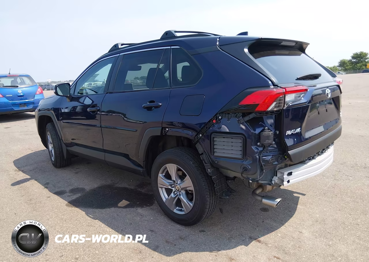 2024 Toyota Rav4 Xle VIN:2T3P1RFVXRW459399 - 3