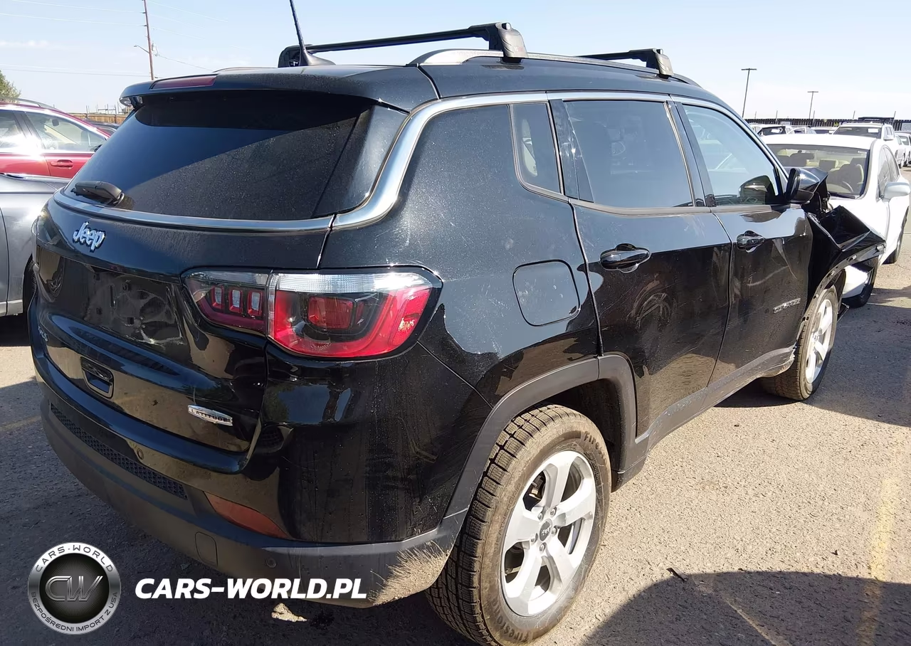 2020 Jeep Compass Latitude 4X4 VIN:3C4NJDBB3LT115952 - 4