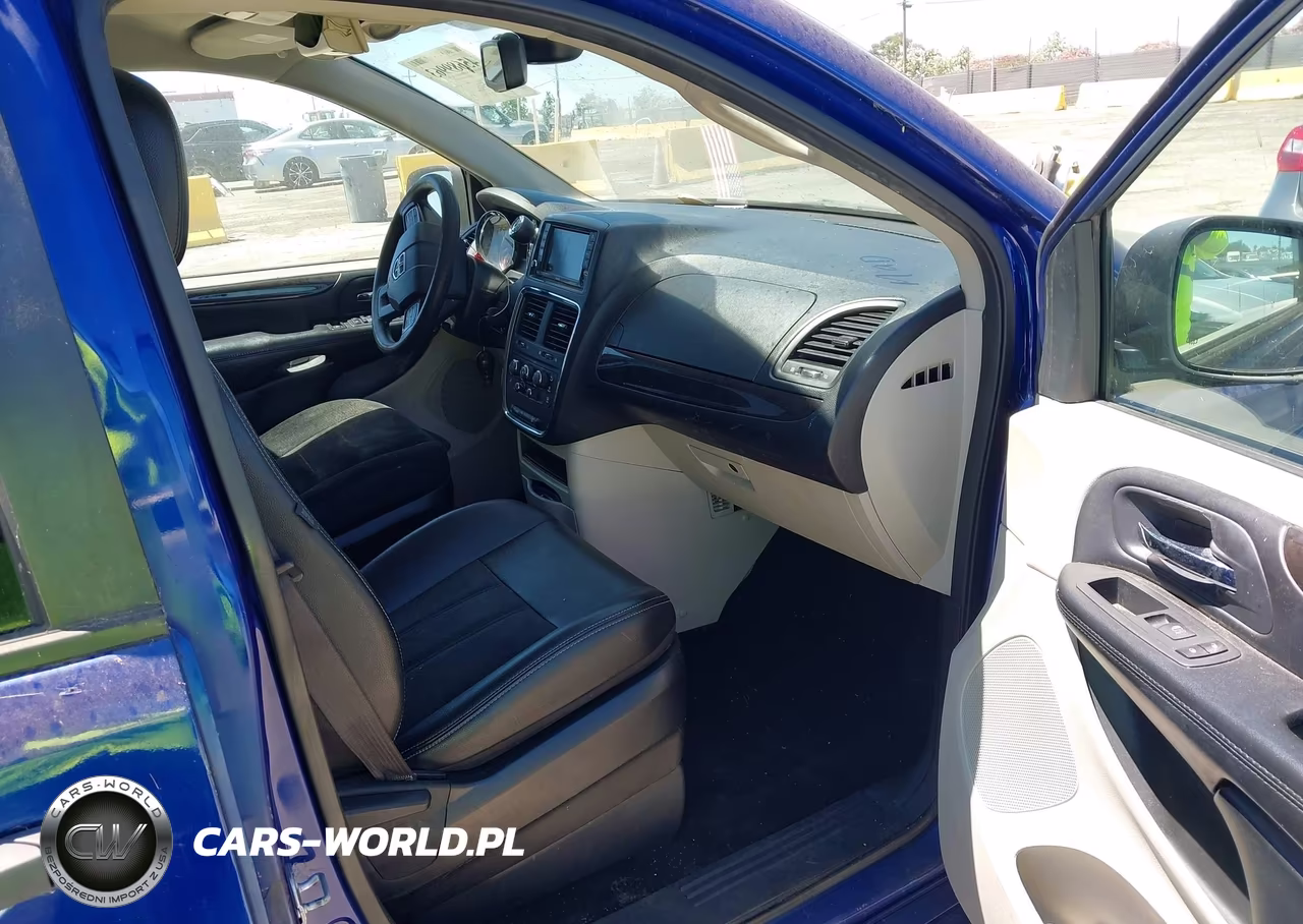2019 Dodge Grand Caravan Se VIN:2C4RDGBG0KR585024 - 5