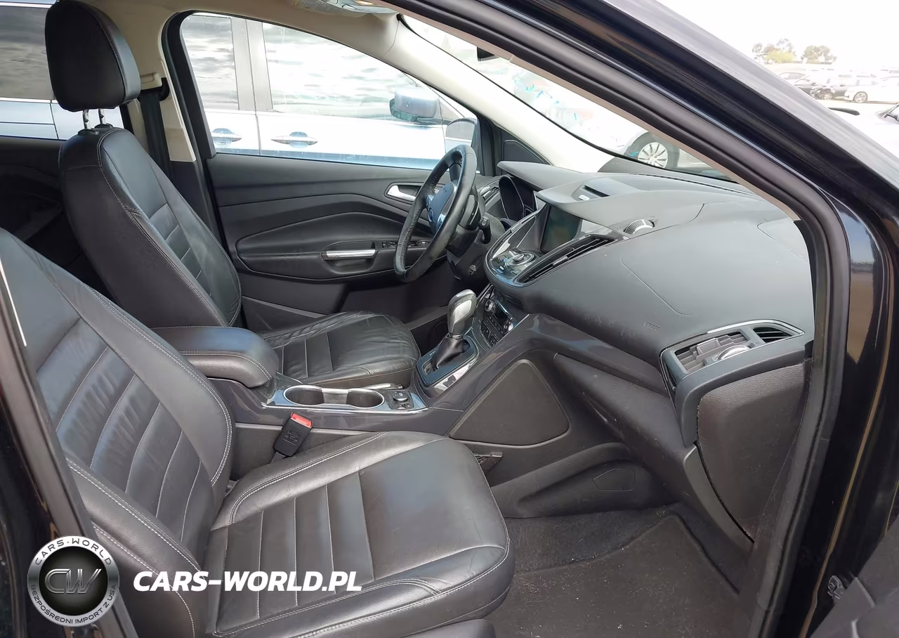 2015 Ford Escape Titanium VIN:1FMCU9J98FUB62961 - 5