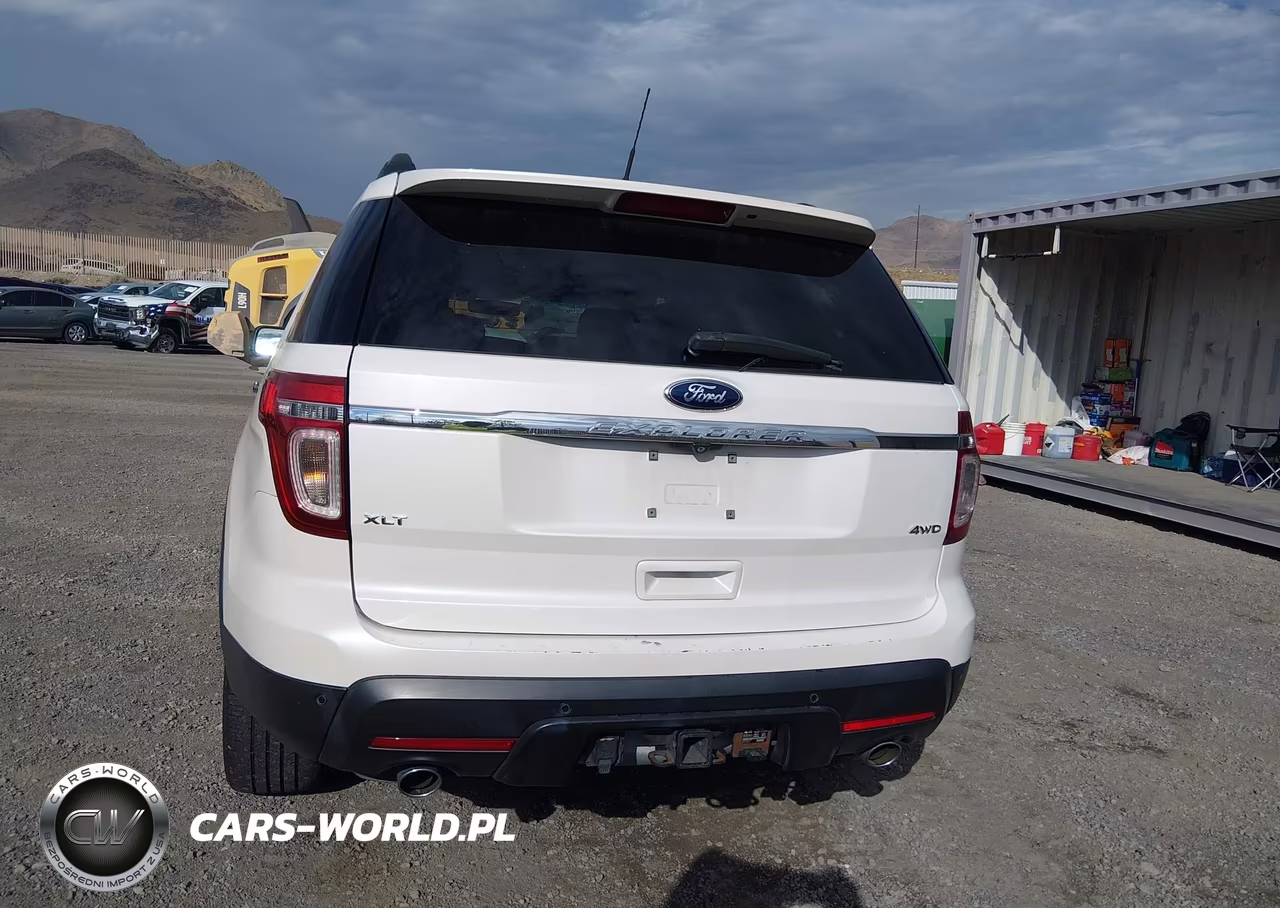 2014 Ford Explorer Xlt VIN:1FM5K8D89EGB73587 - 16
