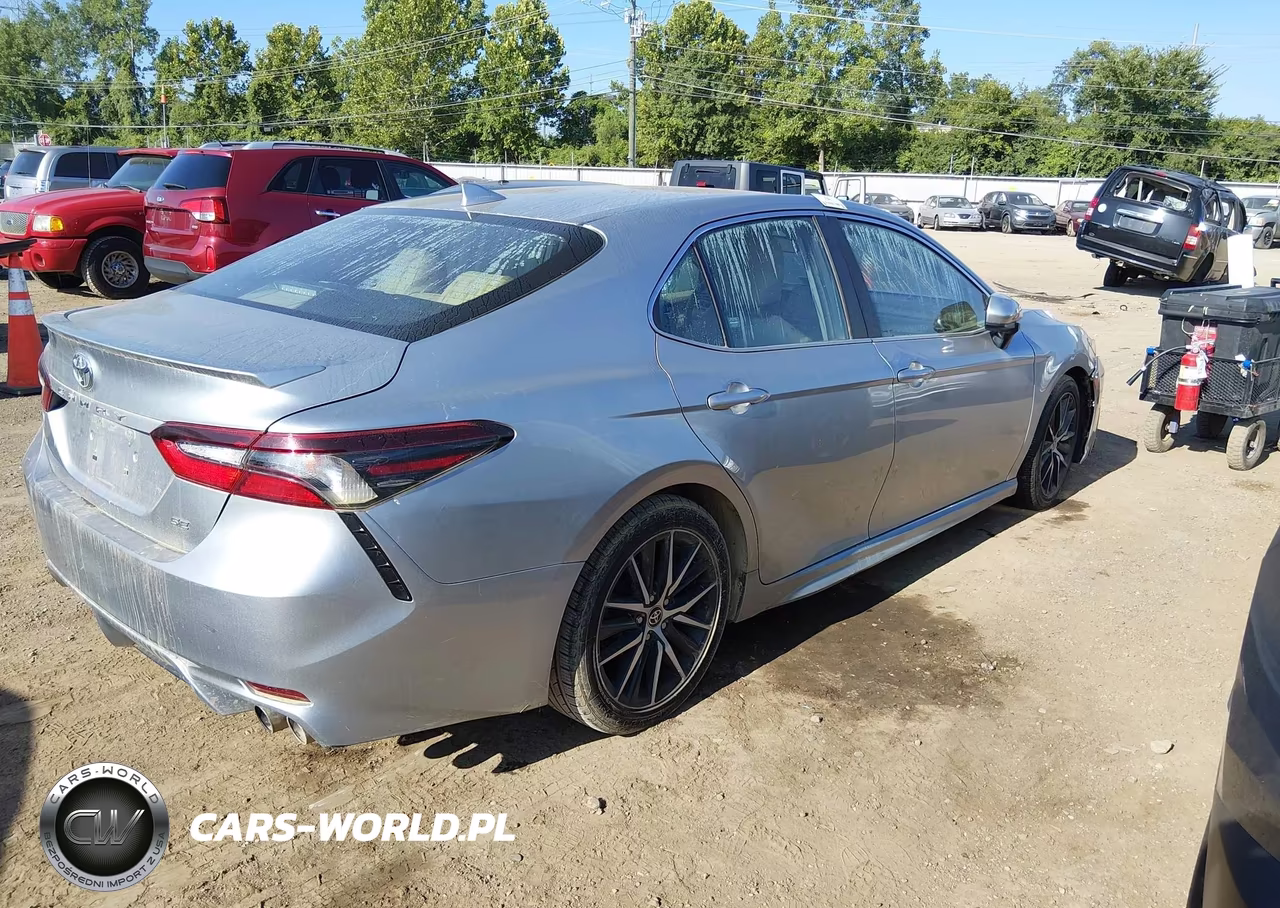 2021 Toyota Camry Se VIN:4T1G11AK9MU520628 - 4