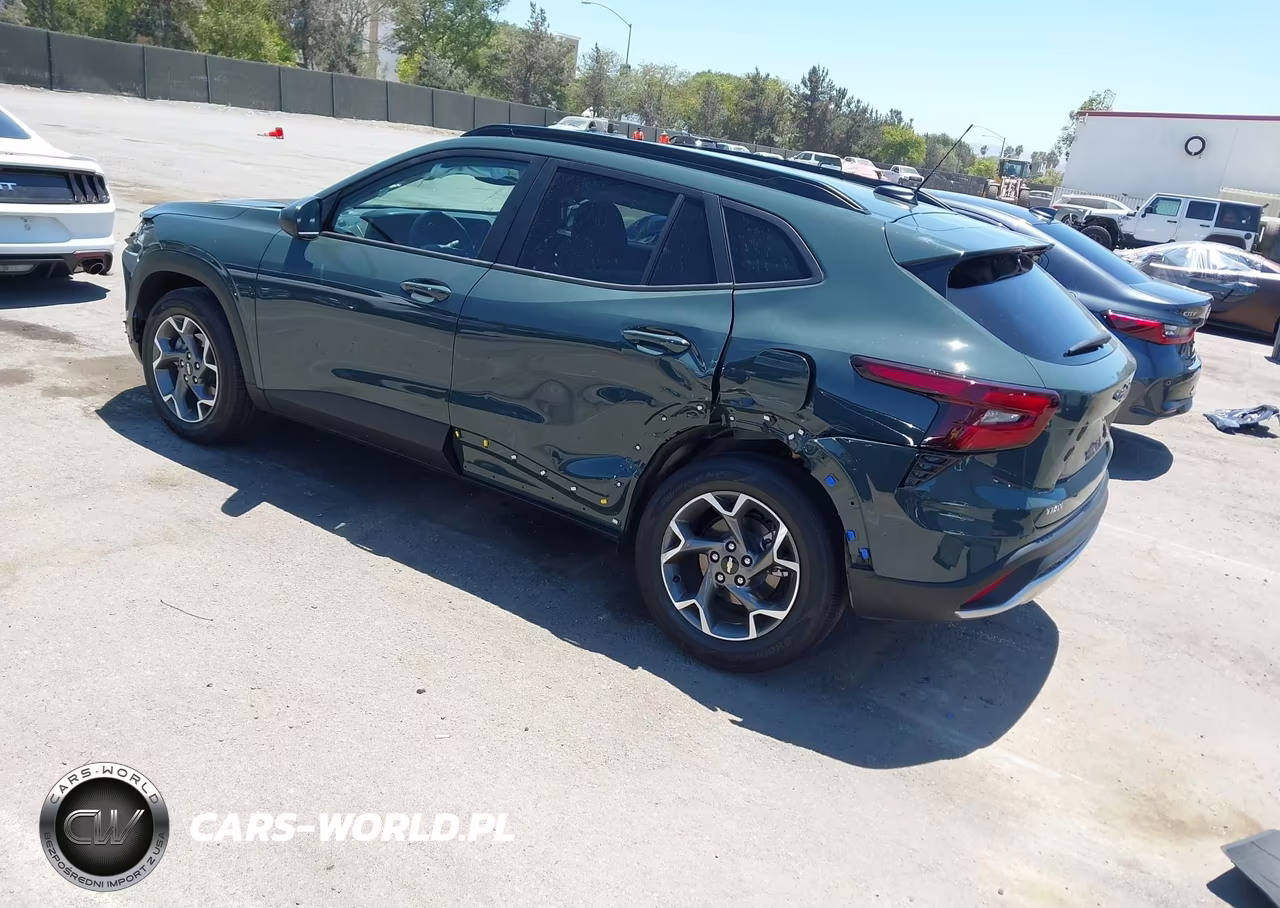 2025 Chevrolet Trax Fwd Lt VIN:KL77LHEPXSC306003 - 3