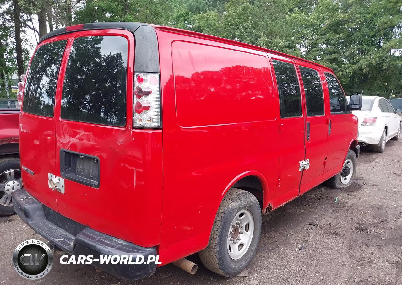 2008 Chevrolet Express Work Van VIN:1GCHG35C581189253 - 4