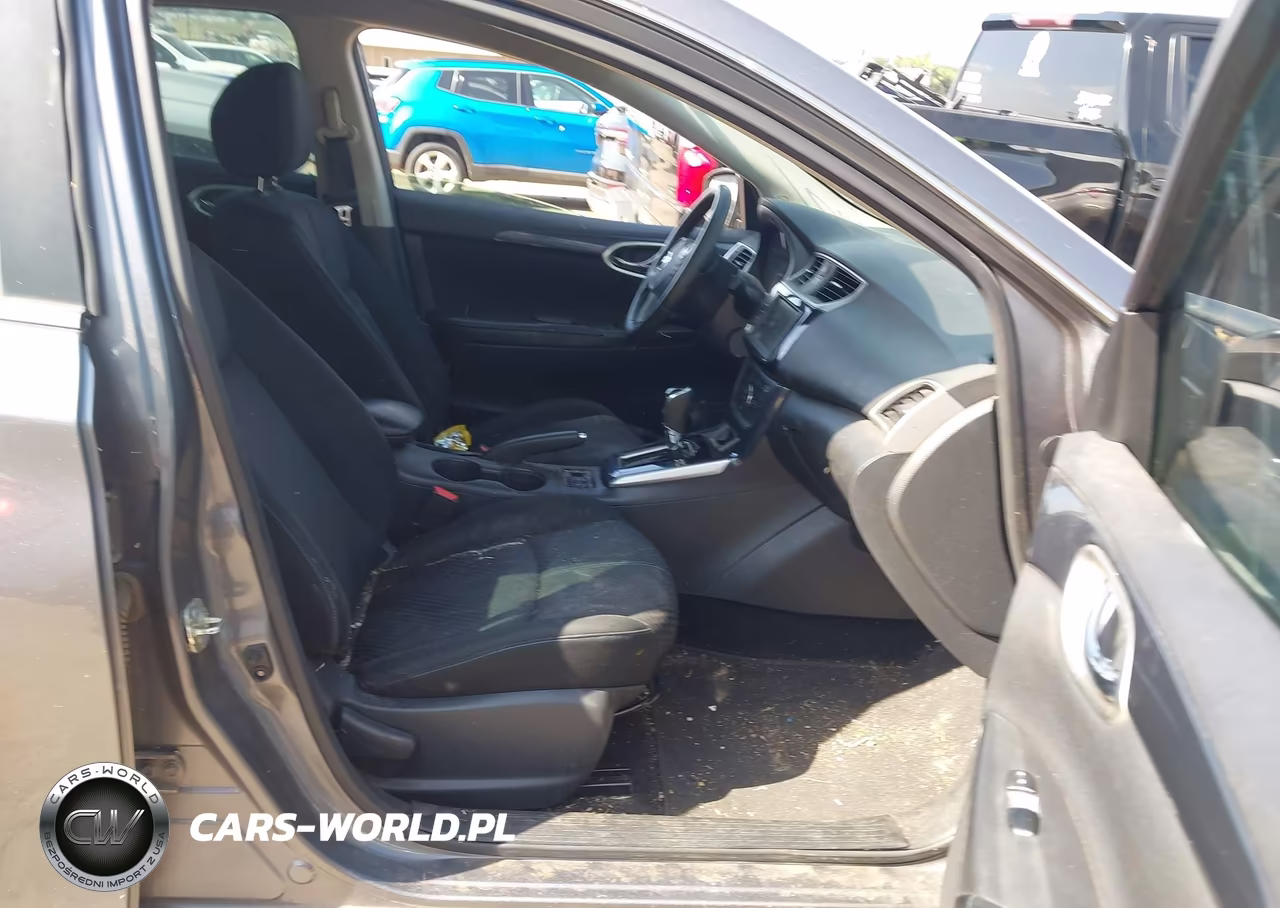 2019 Nissan Sentra Sr VIN:3N1AB7AP7KY317868 - 5
