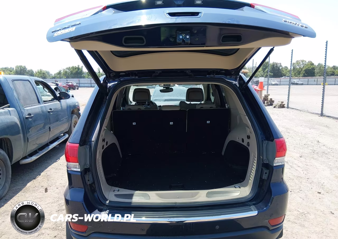 2018 Jeep Grand Cherokee Limited 4X4 VIN:1C4RJFBG3JC424094 - 17
