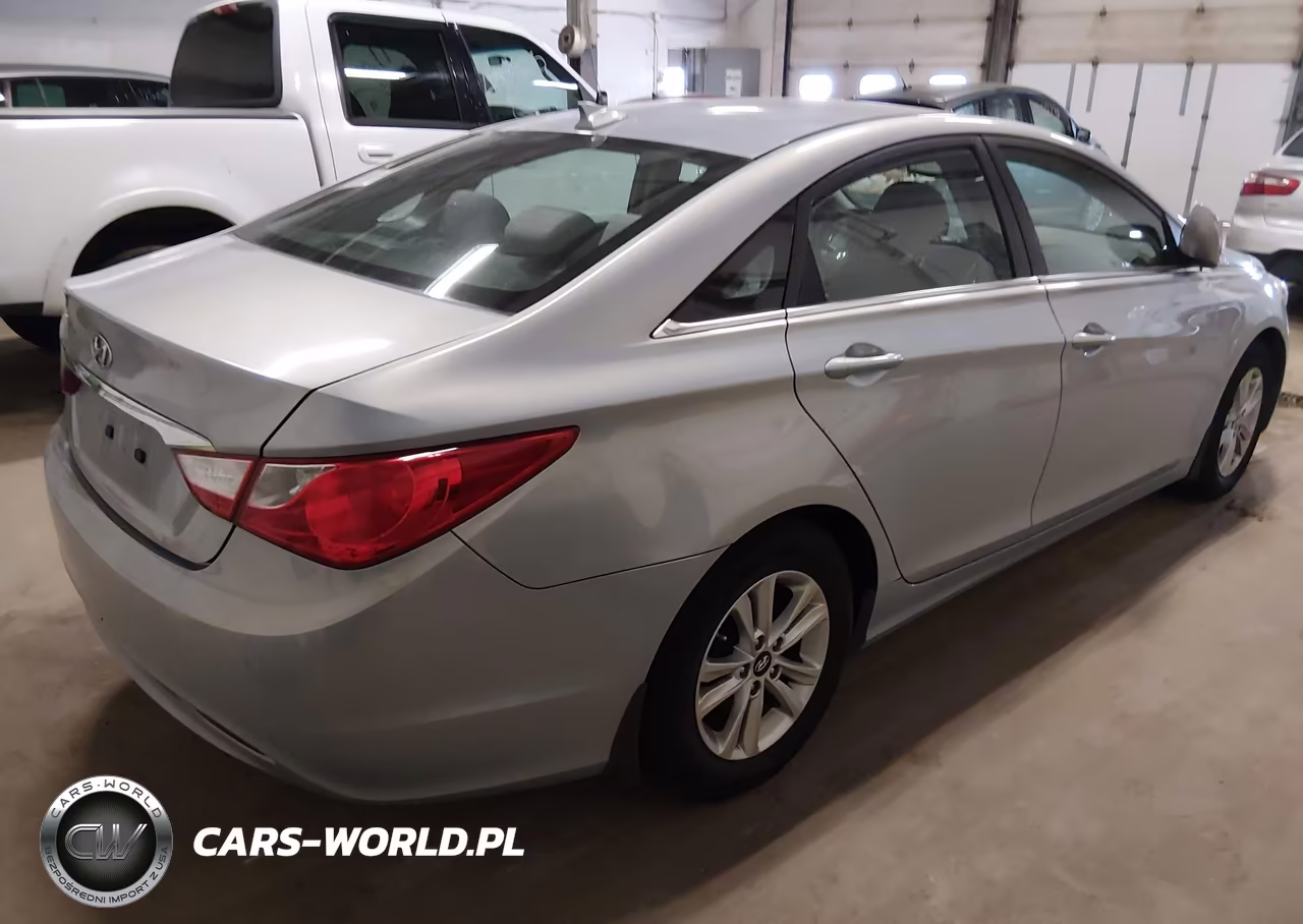 2013 Hyundai Sonata Gls VIN:5NPEB4AC1DH578665 - 4
