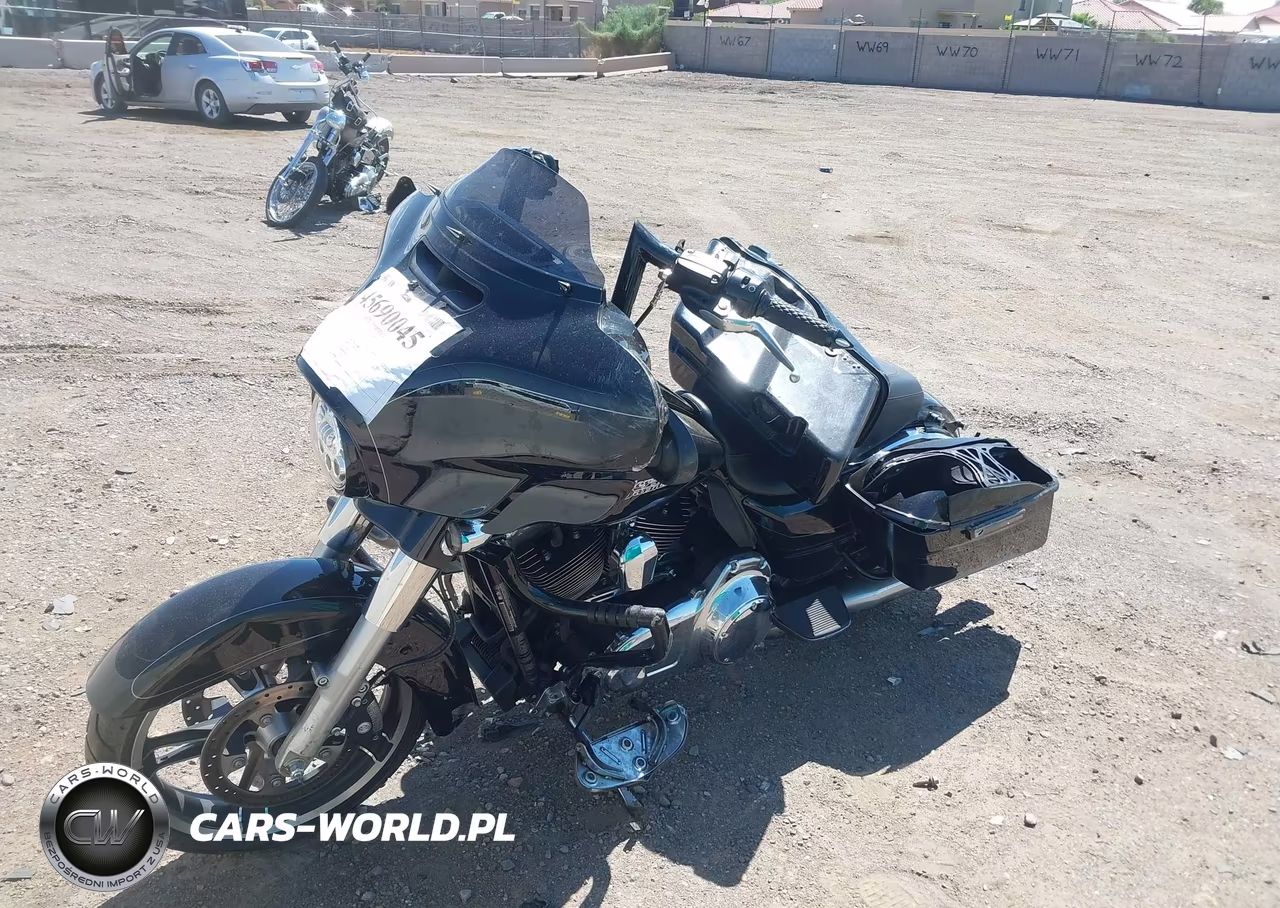 2015 Harley-Davidson Flhxs Street Glide Special VIN:1HD1KRM16FB677362 - 2