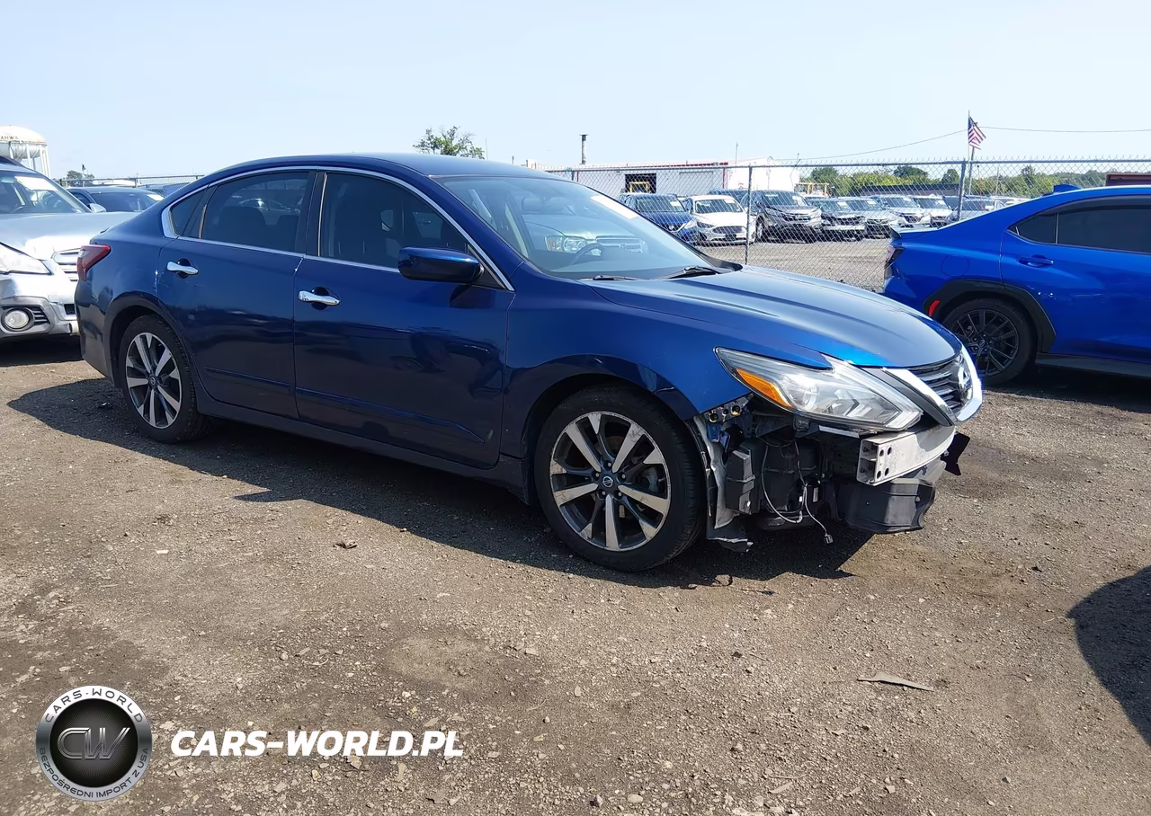 2017 Nissan Altima 2.5 Sr – zdjęcie 1 z 16