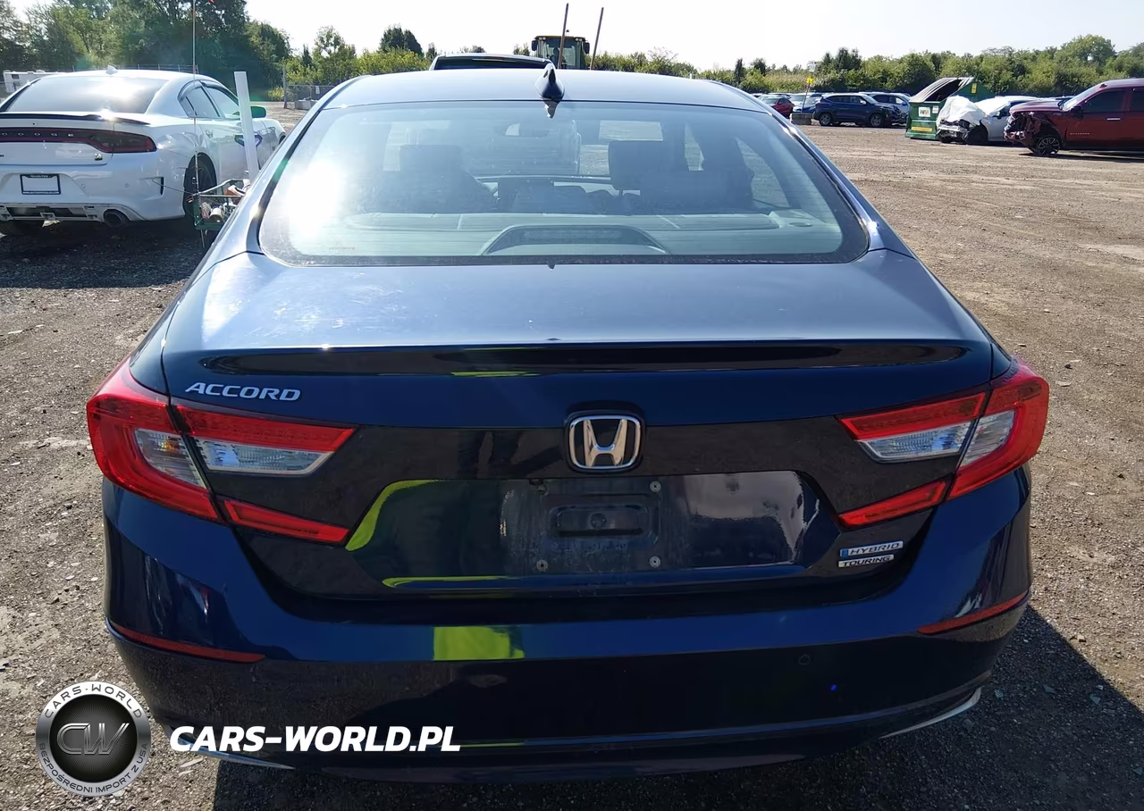 2019 Honda Accord Hybrid Touring VIN:1HGCV3F9XKA015237 - 16