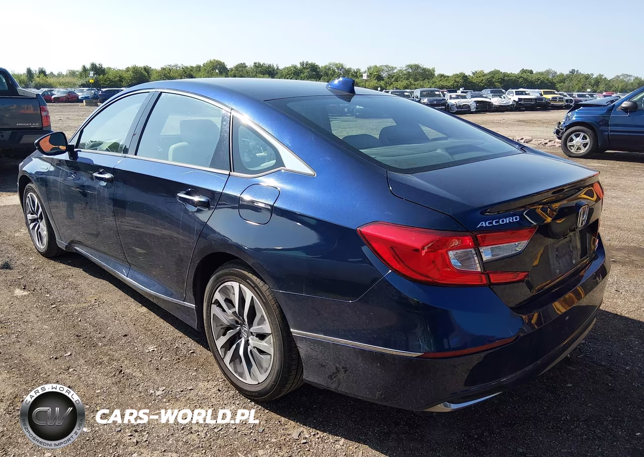 2019 Honda Accord Hybrid Touring VIN:1HGCV3F9XKA015237 - 3