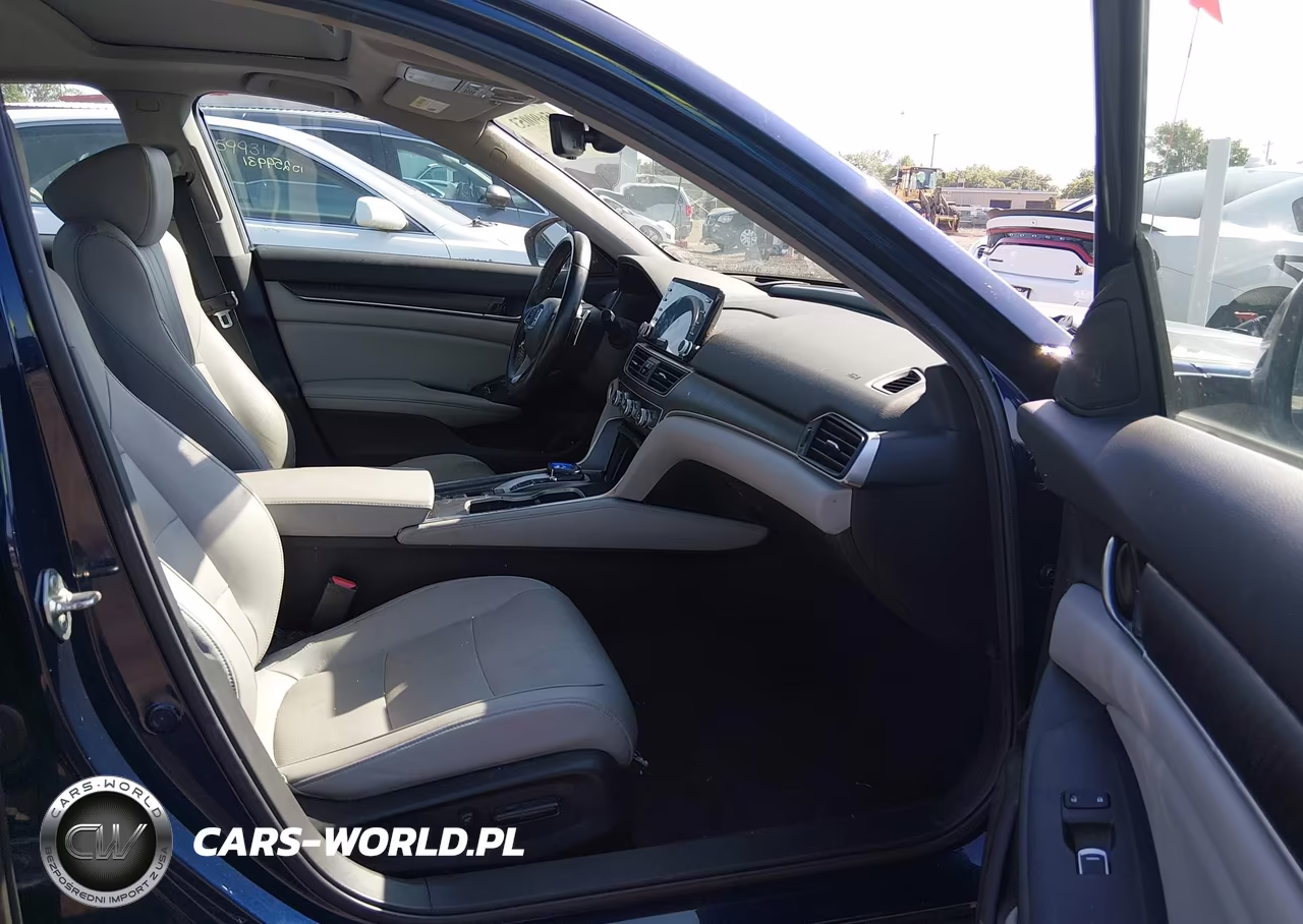 2019 Honda Accord Hybrid Touring VIN:1HGCV3F9XKA015237 - 5
