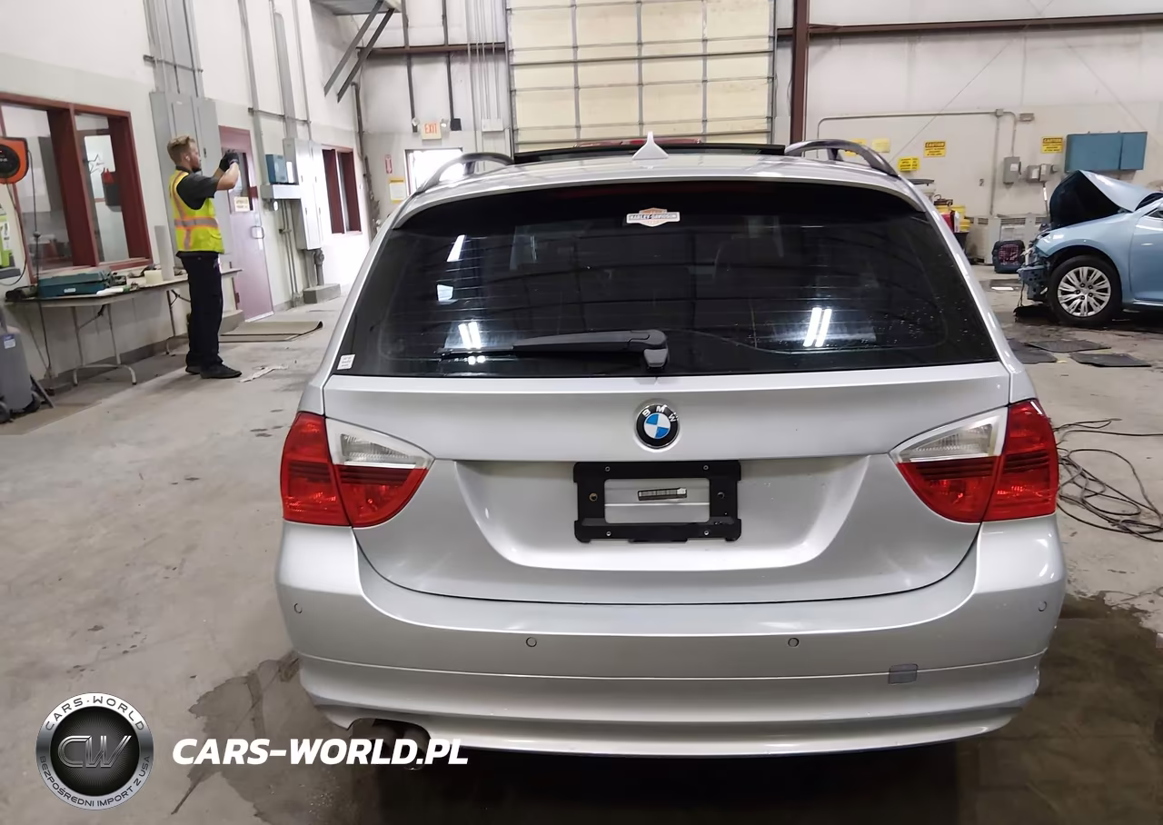 2007 BMW 328Xi VIN:WBAVT73517FZ36050 - 16