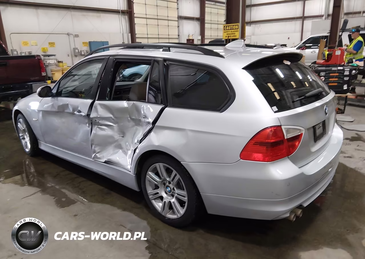 2007 BMW 328Xi VIN:WBAVT73517FZ36050 - 3