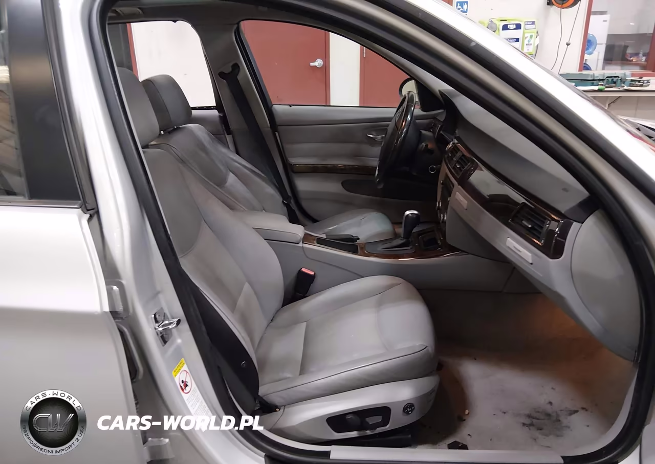 2007 BMW 328Xi VIN:WBAVT73517FZ36050 - 5