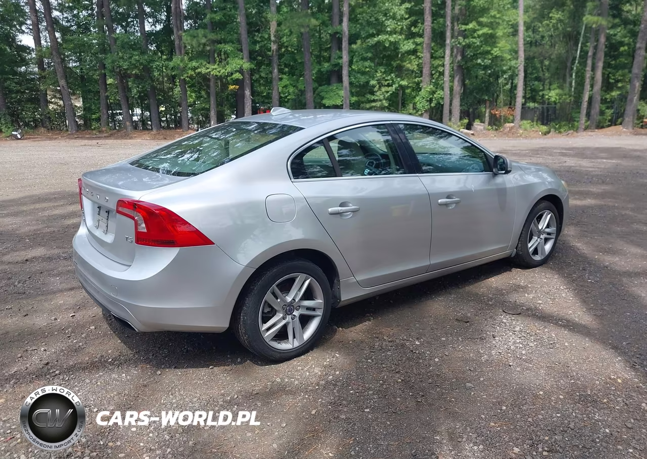 2014 Volvo S60 T5 VIN:YV1612FS5E2277566 - 4