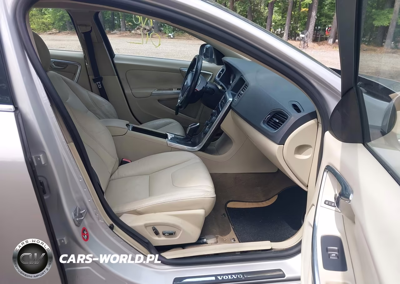 2014 Volvo S60 T5 VIN:YV1612FS5E2277566 - 5