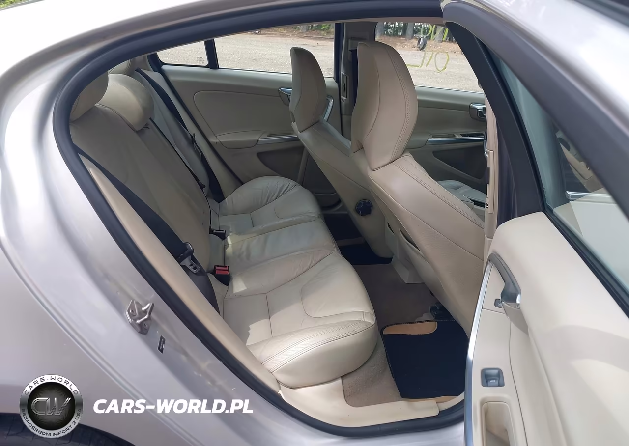 2014 Volvo S60 T5 VIN:YV1612FS5E2277566 - 8
