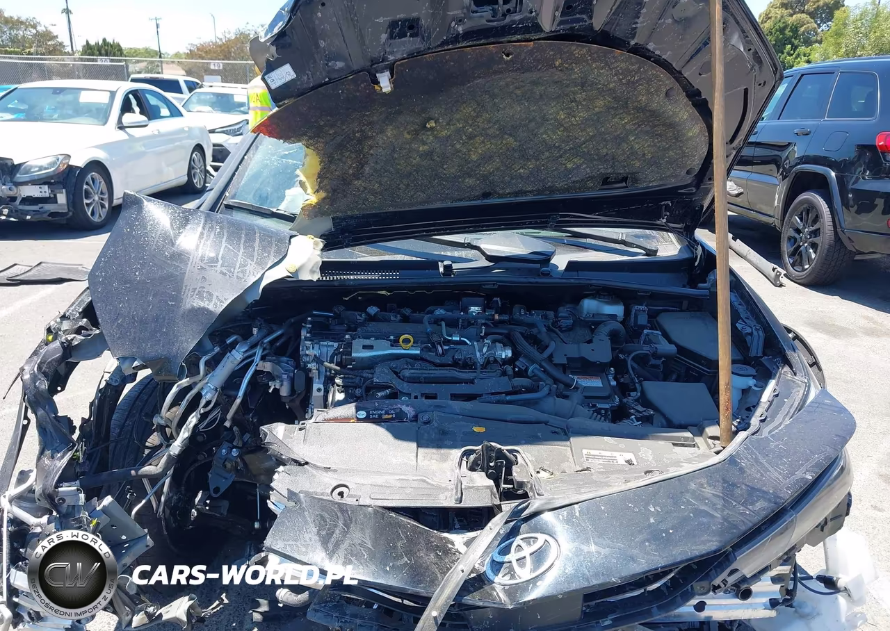 2024 Toyota Prius Prime Se VIN:JTDACACU7R3035744 - 10