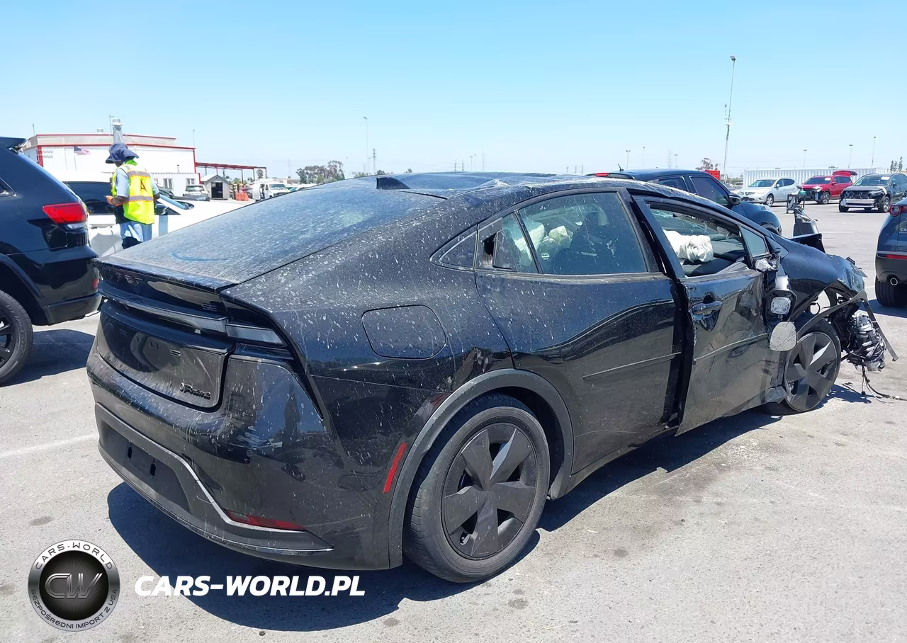 2024 Toyota Prius Prime Se VIN:JTDACACU7R3035744 - 4