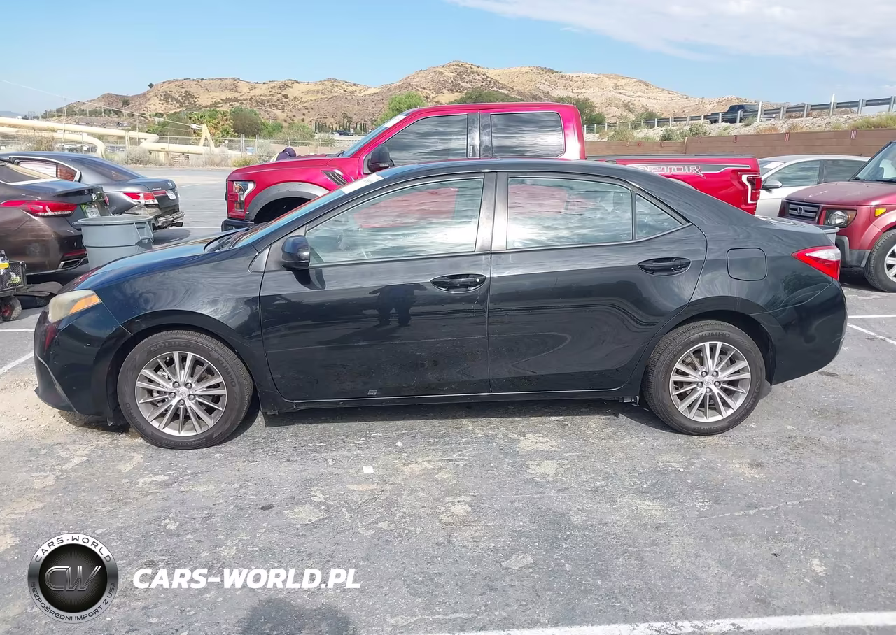 2015 Toyota Corolla Le Premium VIN:2T1BURHE1FC351676 - 14
