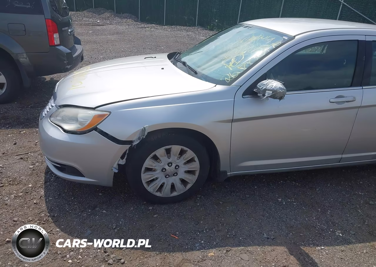 2011 Chrysler 200 Lx VIN:1C3BC4FG5BN530972 - 6