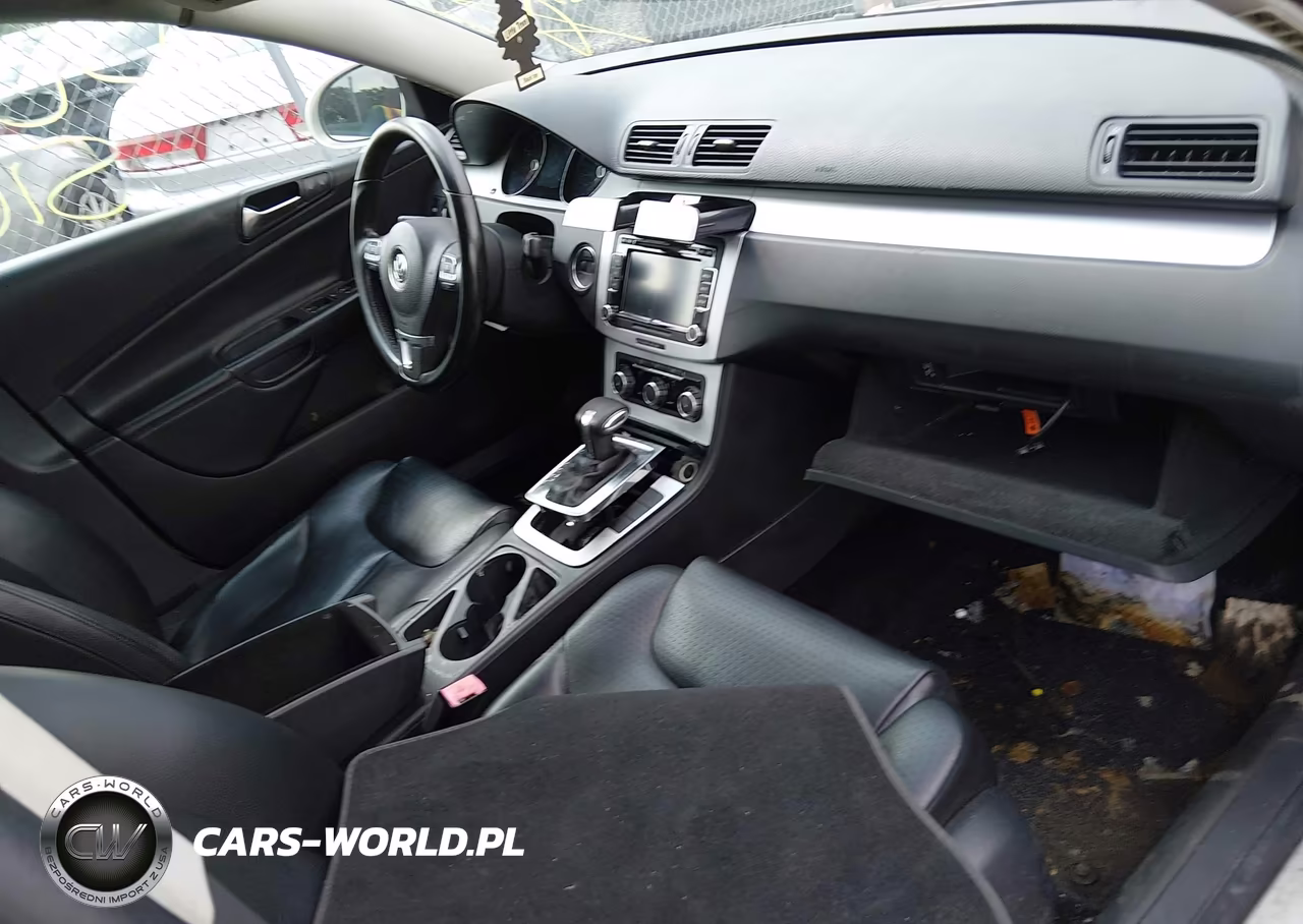 2010 Volkswagen Passat Komfort VIN:WVWXK7AN9AE155727 - 5