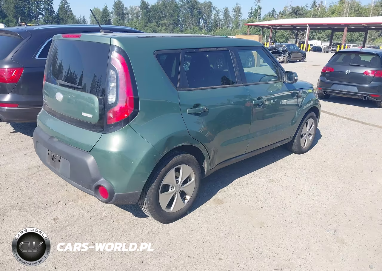 2014 Kia Soul + VIN:KNDJP3A58E7047853 - 4