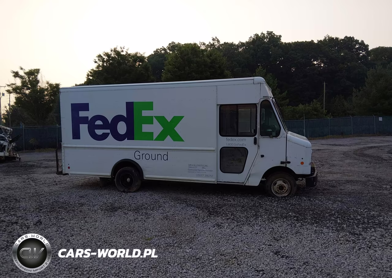 2015 Ford E-450 Stripped VIN:1FC3E4KL0FDA30386 - 13