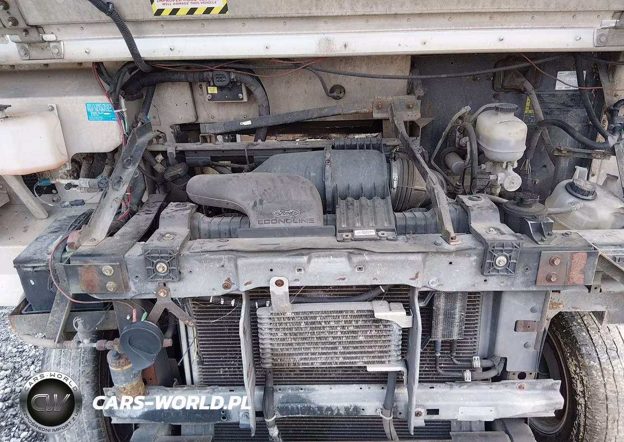 2015 Ford E-450 Stripped VIN:1FC3E4KL0FDA30386 - 9